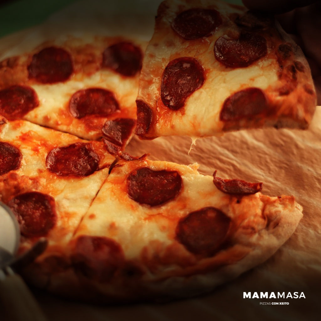 Mozzarella 100% en pizza Mamamasa