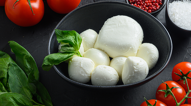 ¿Por qué la mozzarella es el mejor queso para la pizza?