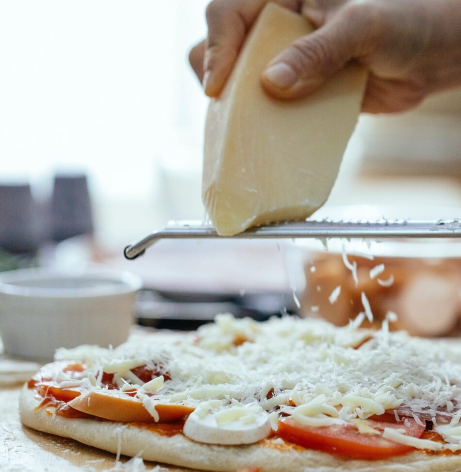 Trucos para preparar una pizza en casa con nuestras bases… ¡DE LOCOS!