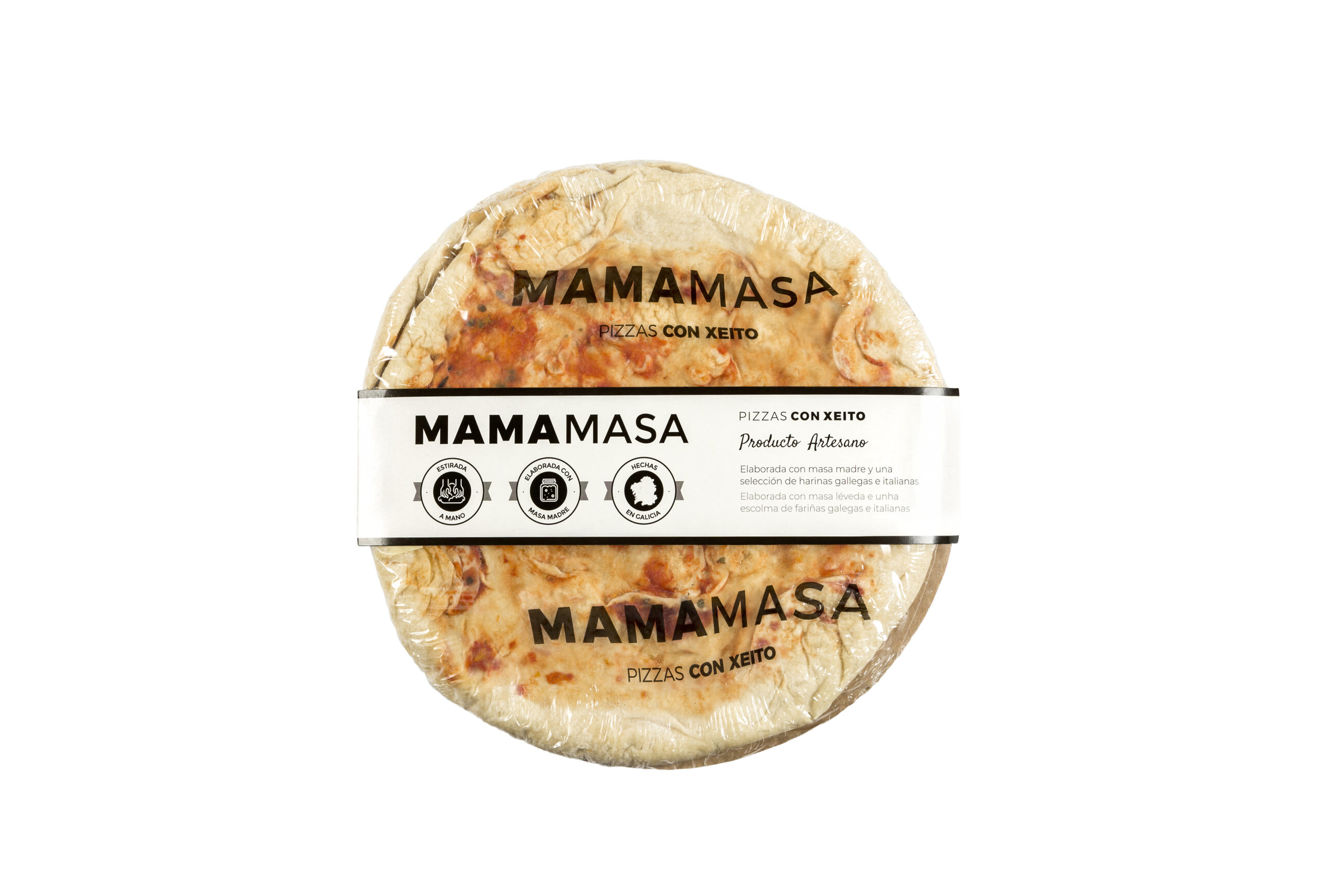 Base de pizza con salsa de tomate